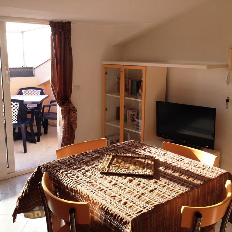 Favola Di Continentsardinia Apartment Alghero Room photo